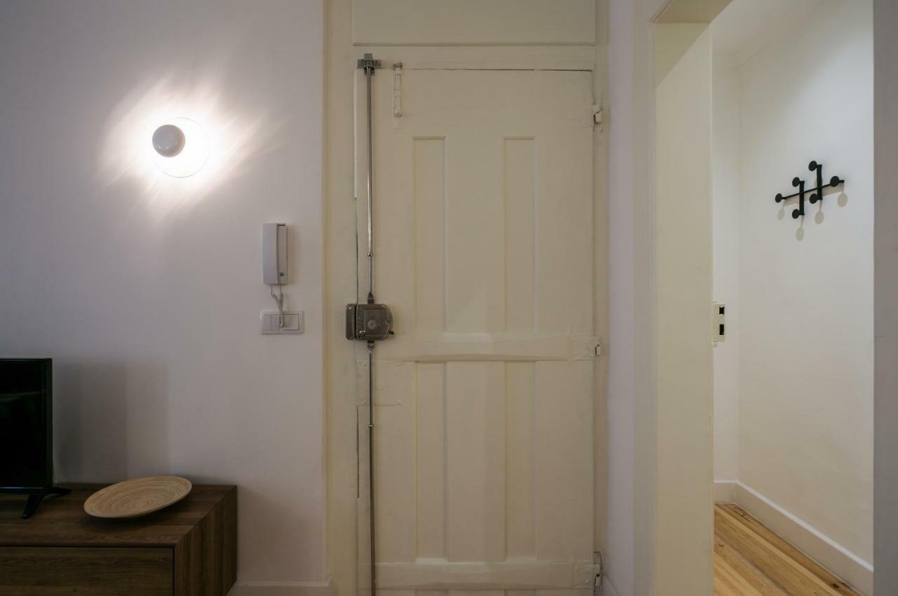 Appartamento Hip Tailor Made Flat In Bairro Alto Lisbona Esterno foto